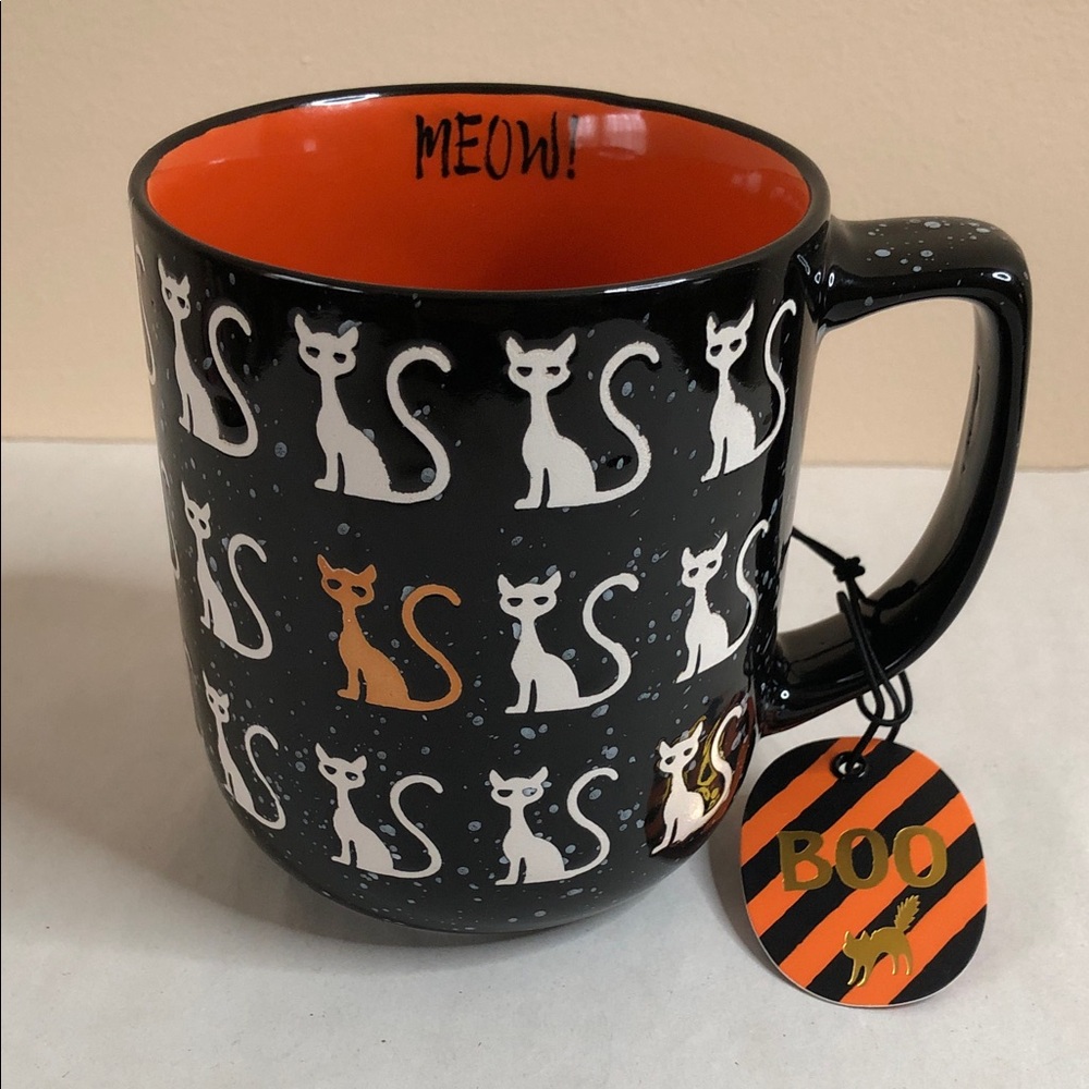 Global Design Connections Black Cat Mug